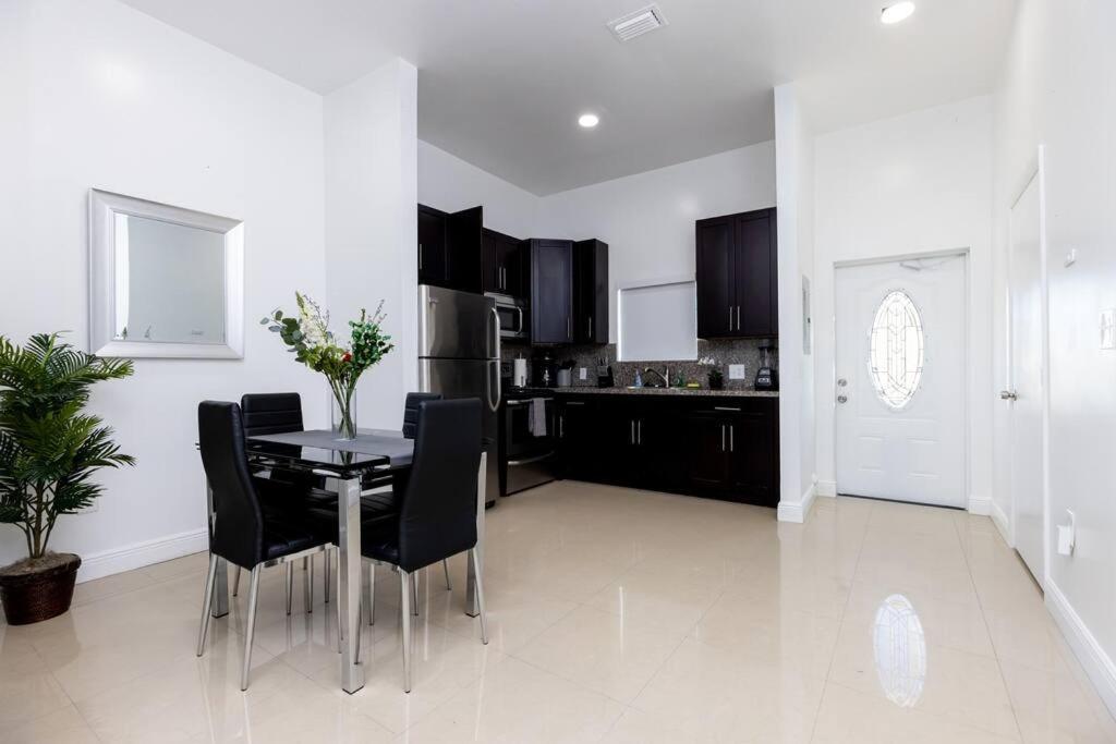 Comfortable 4Br Townhome At Calle 8 Miami Exteriér fotografie